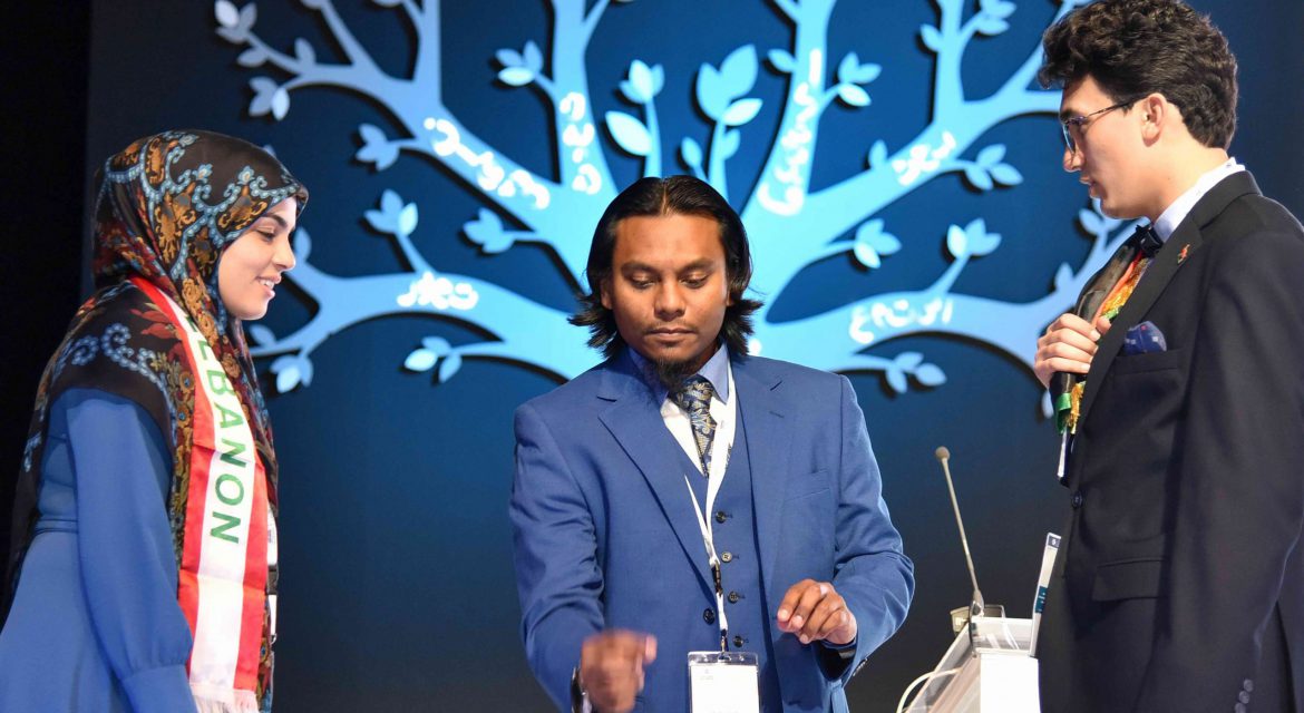 جامعة كالجاري وجامعة العلوم الإسلامية الماليزية في نهائي فئة اللغة العربية للناطقين بغيرها