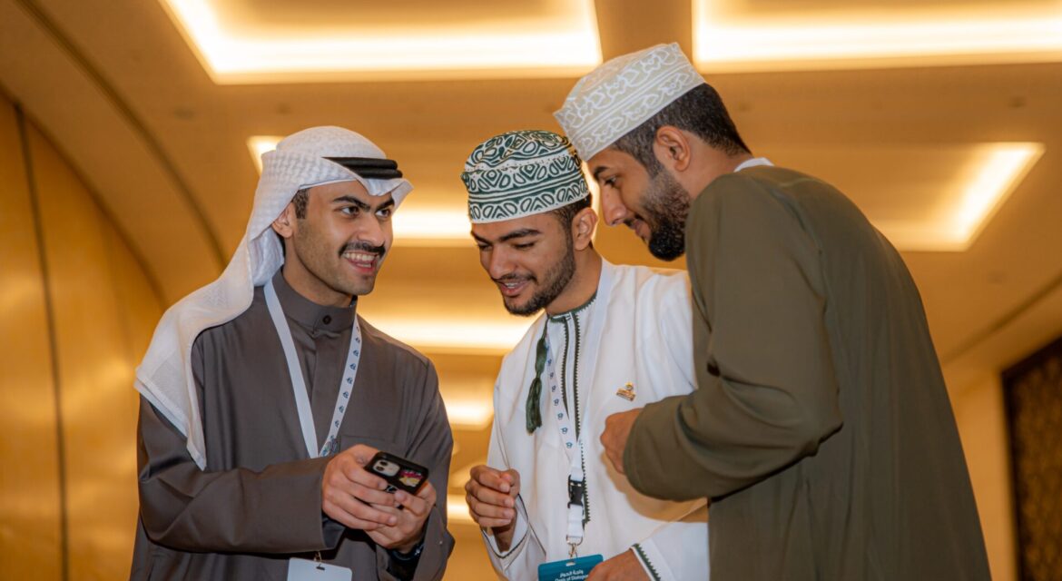 منتدى واحة الحوار الأول من نوعه يؤكد على دور السياحة في نشر الهوية الخليجية